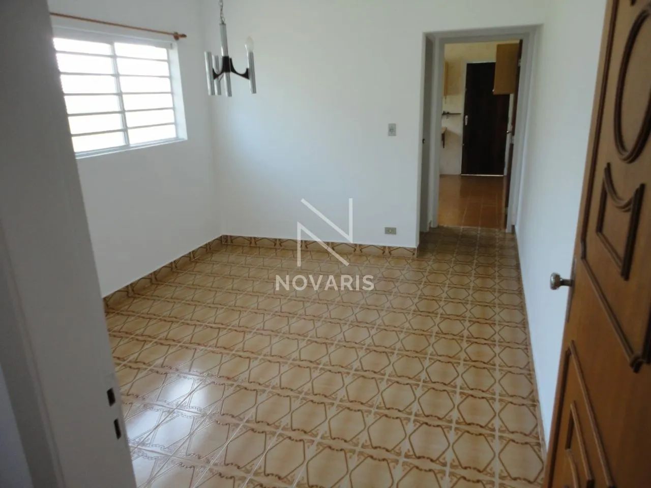 SOBRADO AMPLO DE ESQUINA ? ÓTIMA OPORTUNIDADE COM RENDA - Foto 2