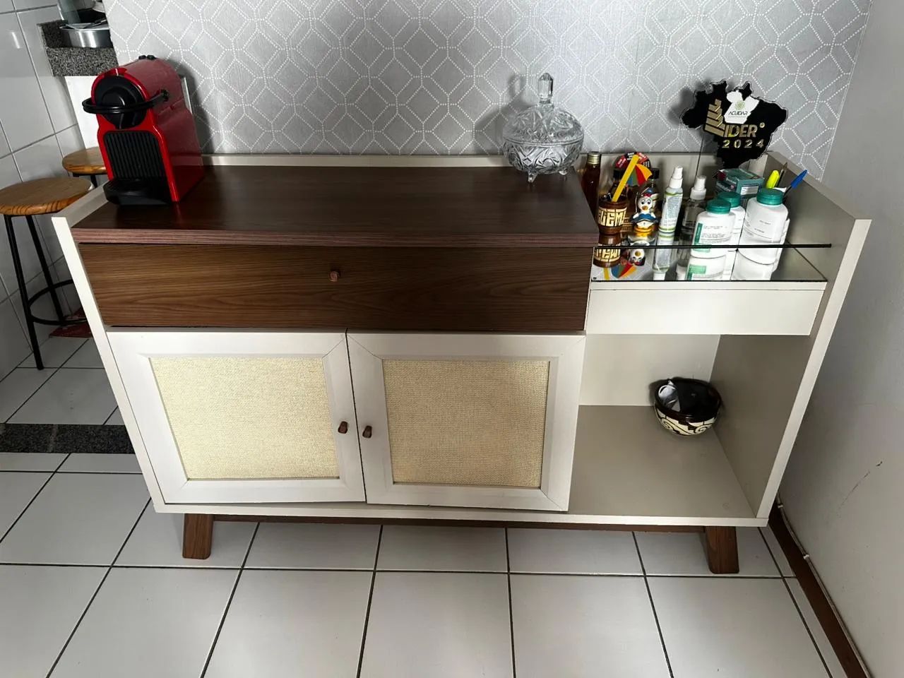 Aparador Buffet com Minibar