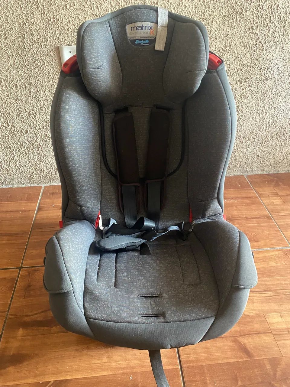 Cadeira para carro matrix evolution burigotto