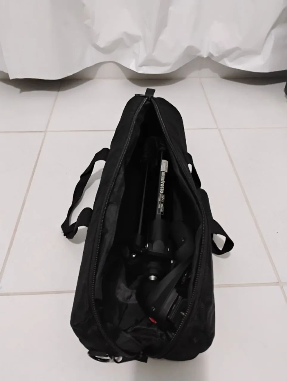 Tripé Manfrotto Compacto MKC3-H01 - Foto 3