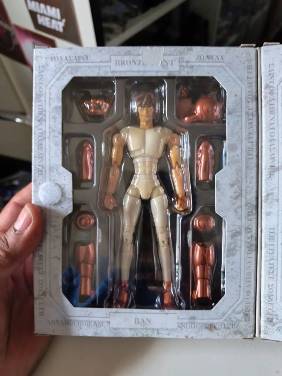 Boneco cavaleiros do zodíaco Cloth myth Leonete - Foto 2