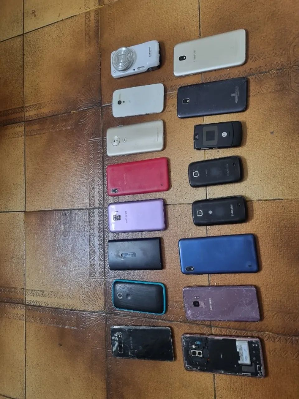 Lote de celulares - Foto 2