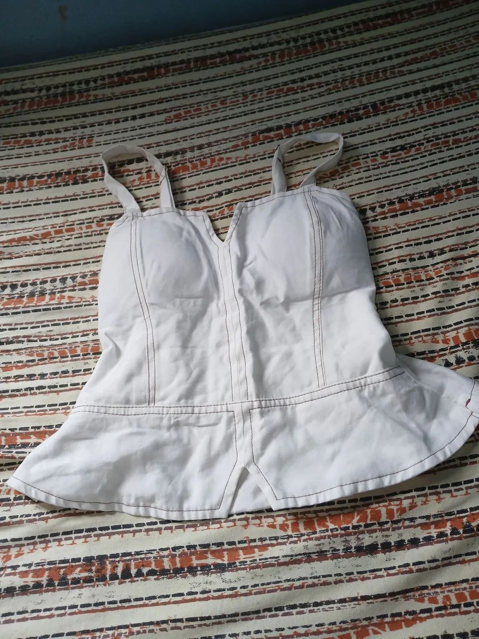 Vende- se roupa.  - Foto 4
