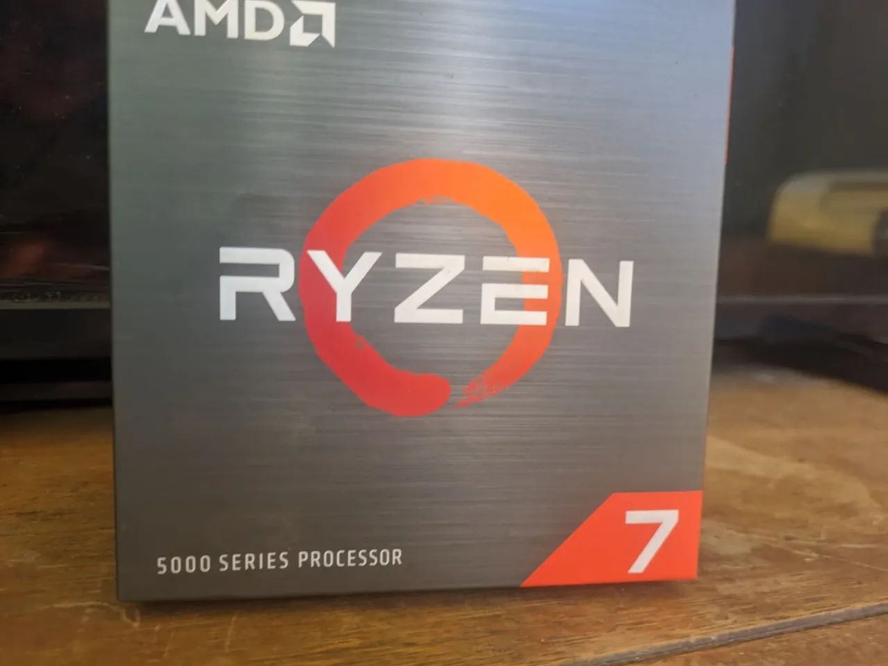 Caixa AMD Ryzen 7 5000