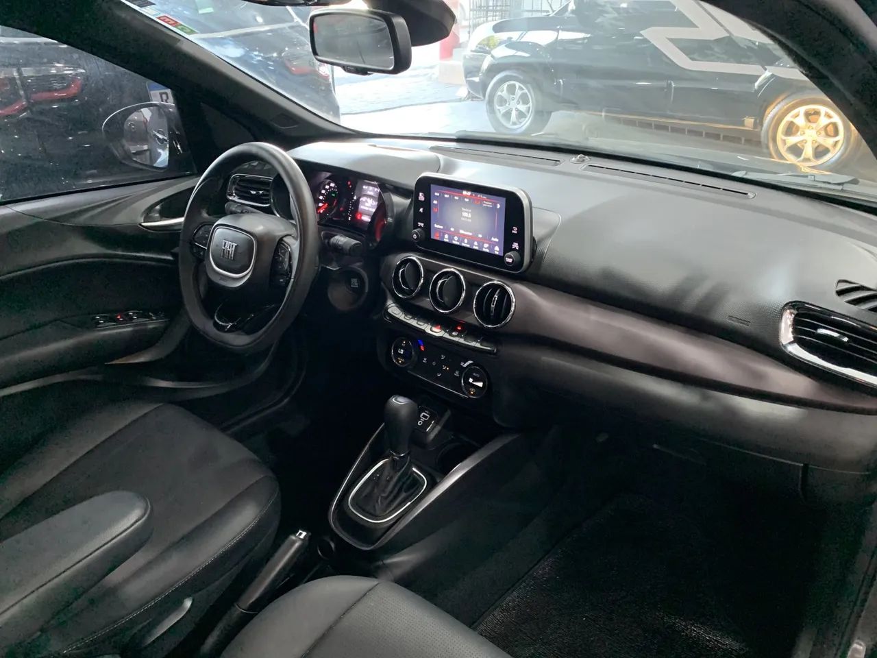 Fiat Cronos Precision 1.3 16V Flex Aut. 2025 - Foto 4