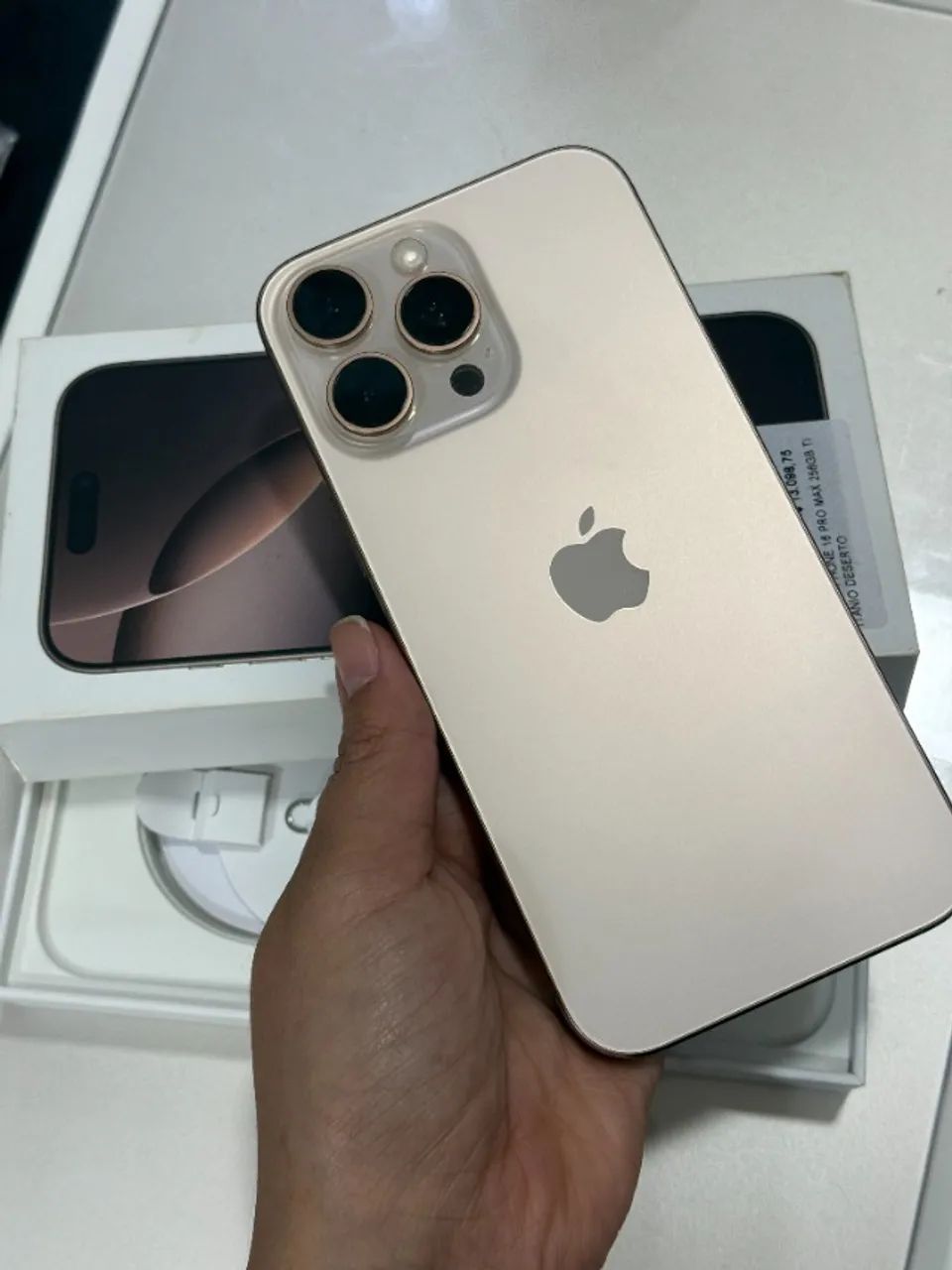 Iphone 16 Pro Max - Desert