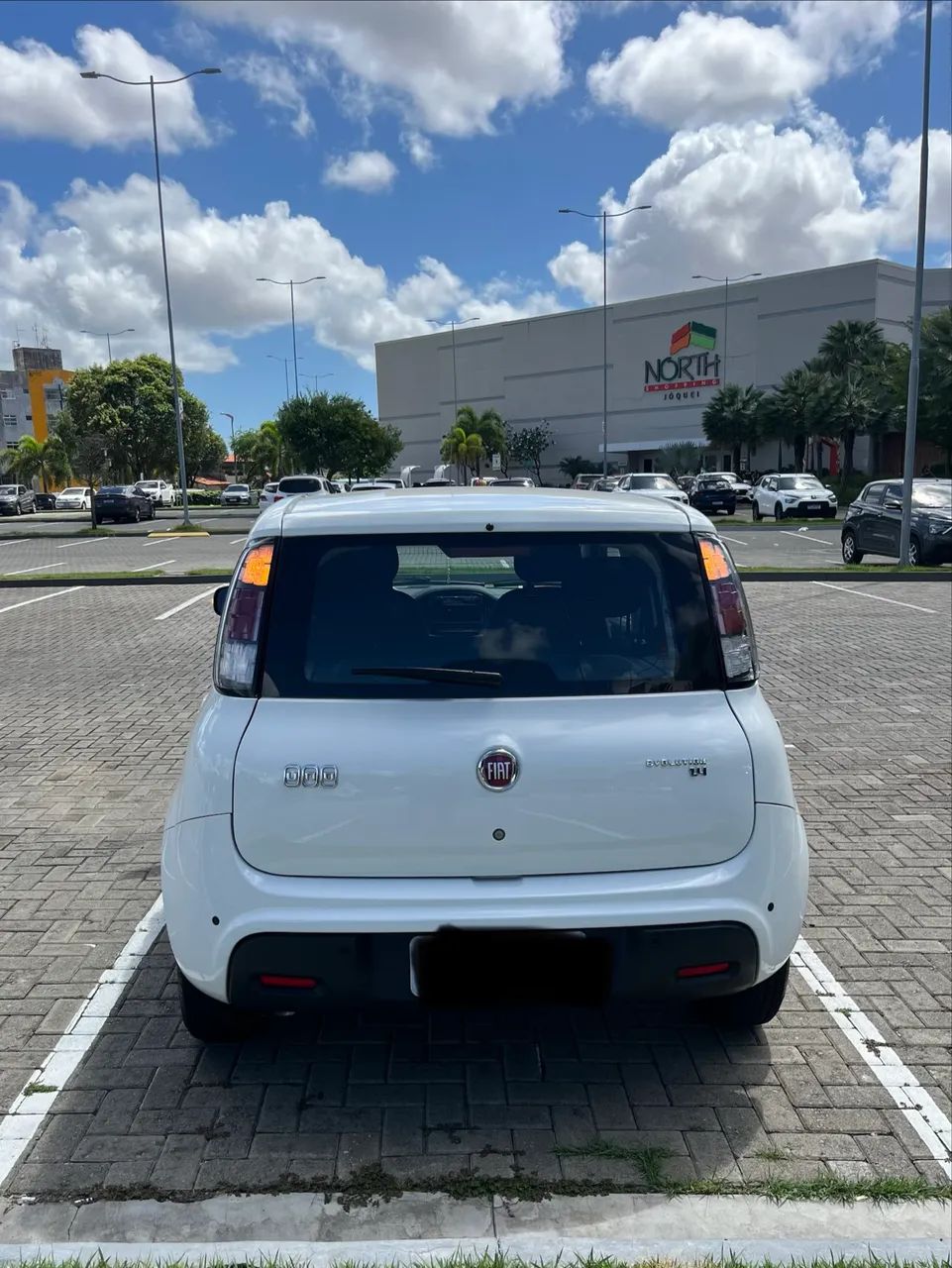 Fiat Uno Evolution 1.4 Fire Flex 8V 5P 2016 - Foto 5
