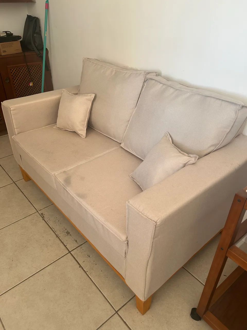 Sofá quase novo! 1.45 x 0,85