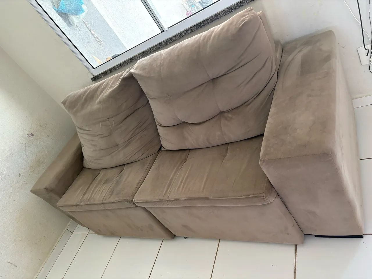 Sofá retrátil e reclinável bem conservado  - Foto 2