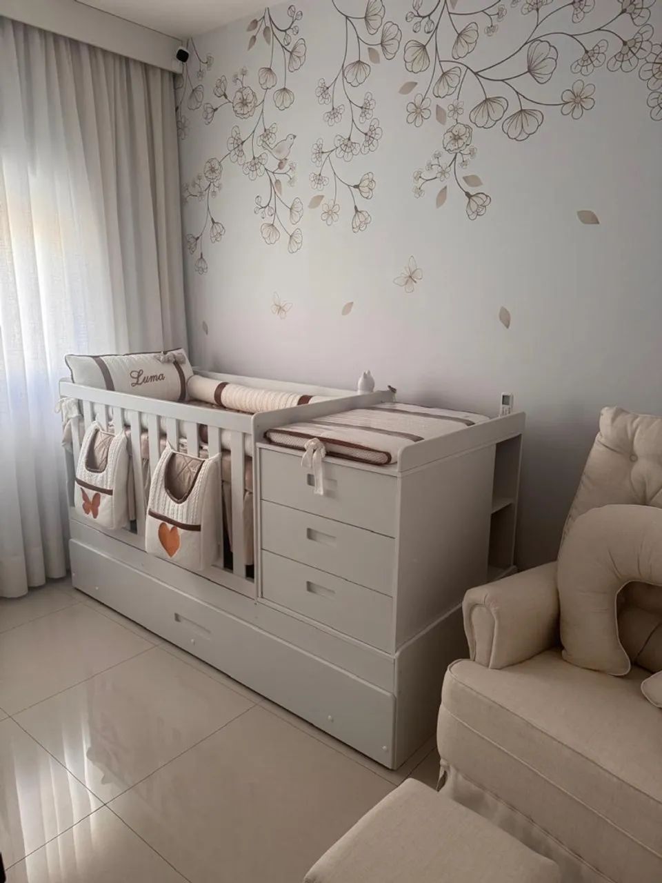 Berço com cômoda e cama auxiliar  - Foto 2