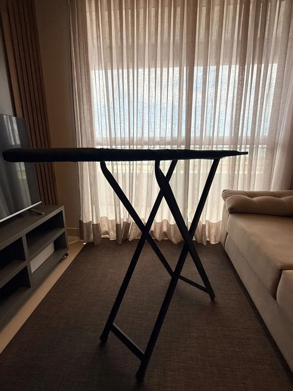 Mesa de passar roupa - Foto 2