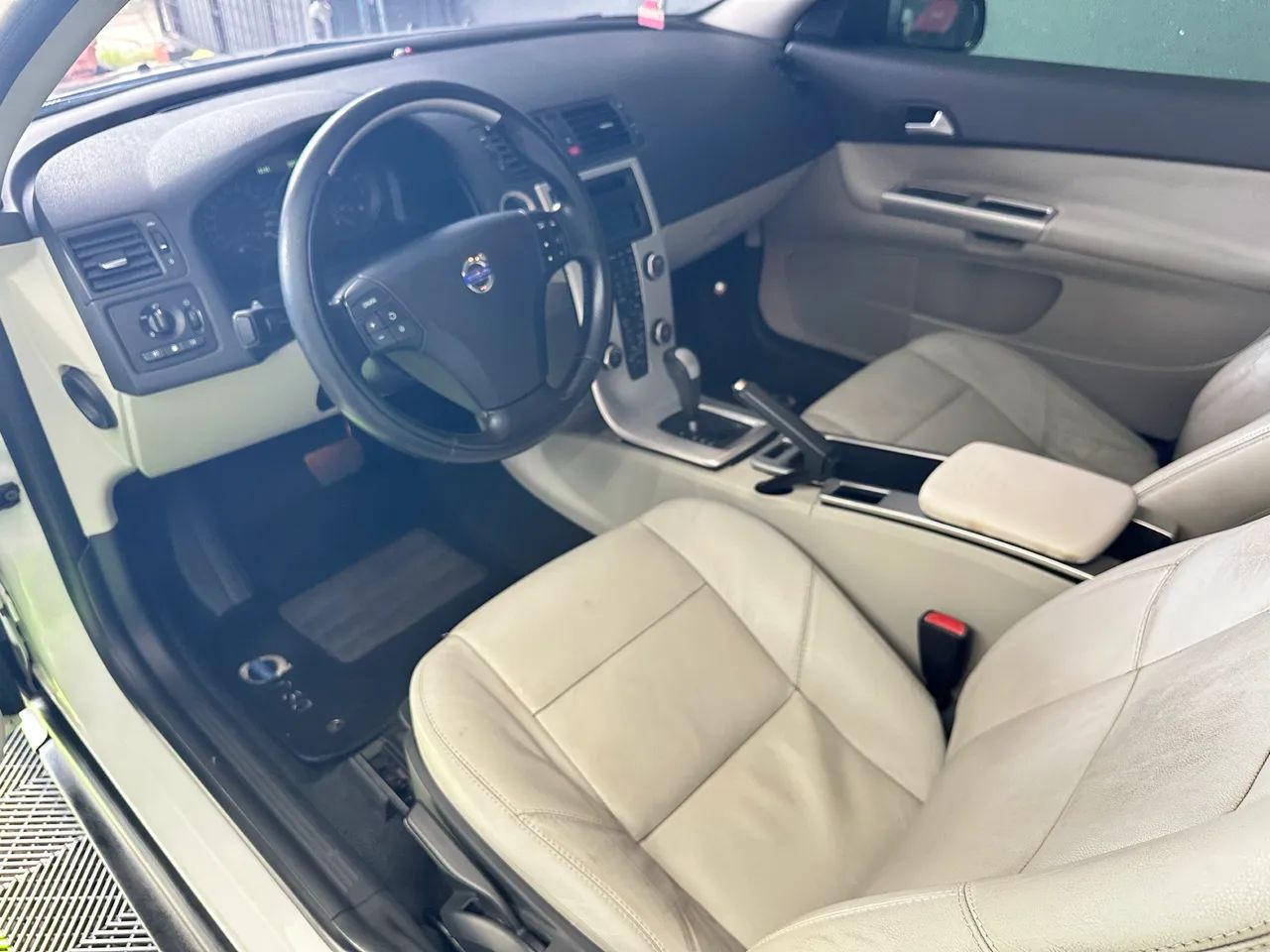 Volvo C30 2.0 145cv 2011 - Foto 4