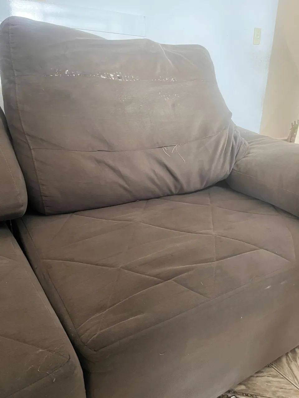 SOFÁ RETRÁTIL E RECLINÁVEL - R$ 700,00 - Foto 3