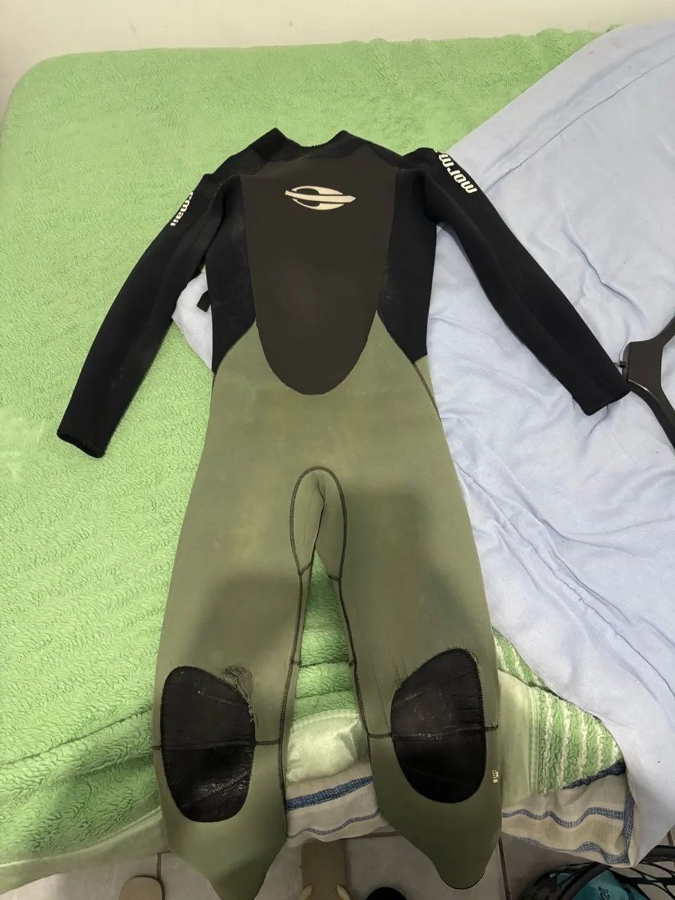 Roupa de borracha 