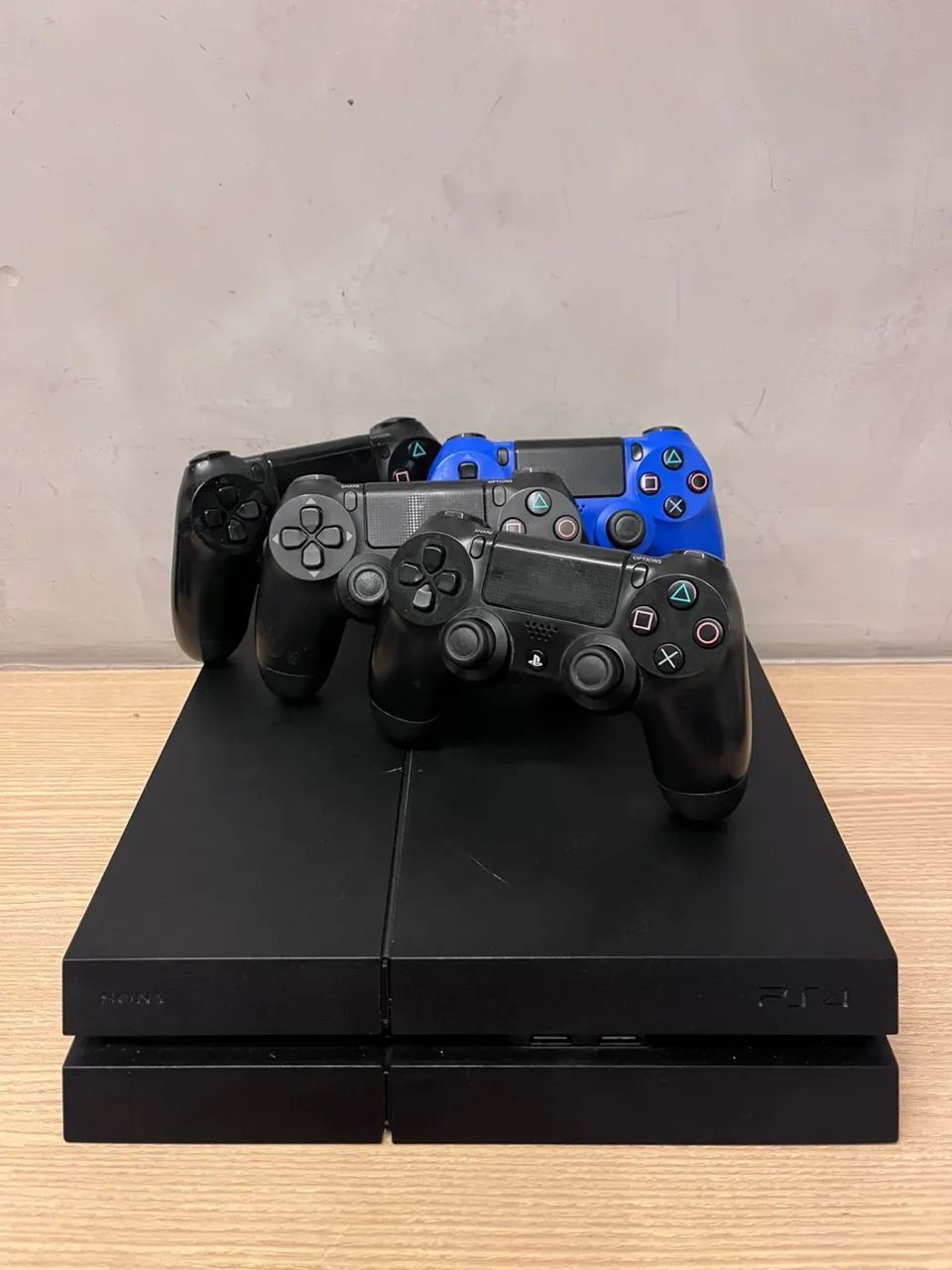 PS4 500 GB - Usado em Bom Estado - Foto 3