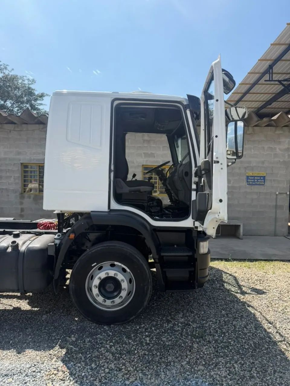 CAVALO IVECO ECCURSOR 320 - 4x2 - 2010 - Foto 3