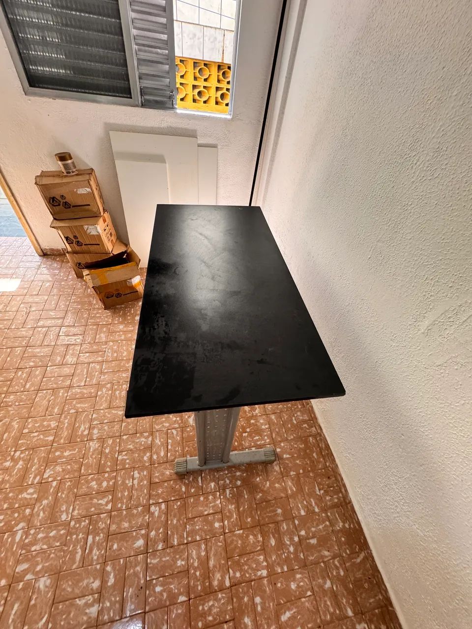 Black office desk with two drawers