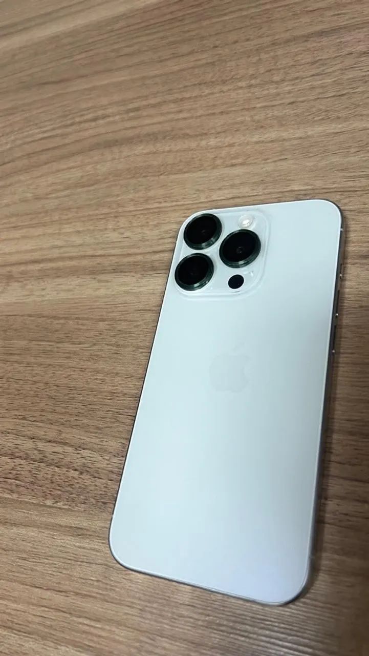 iPhone 15 pro - Foto 2
