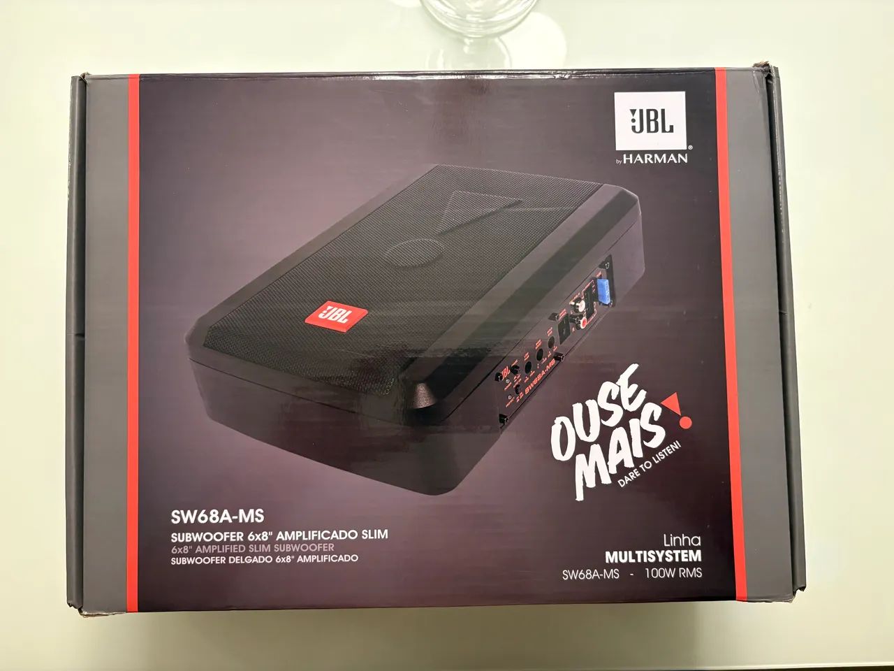 Caixa amplificada slim JBL SW68A-MS 100W RMS