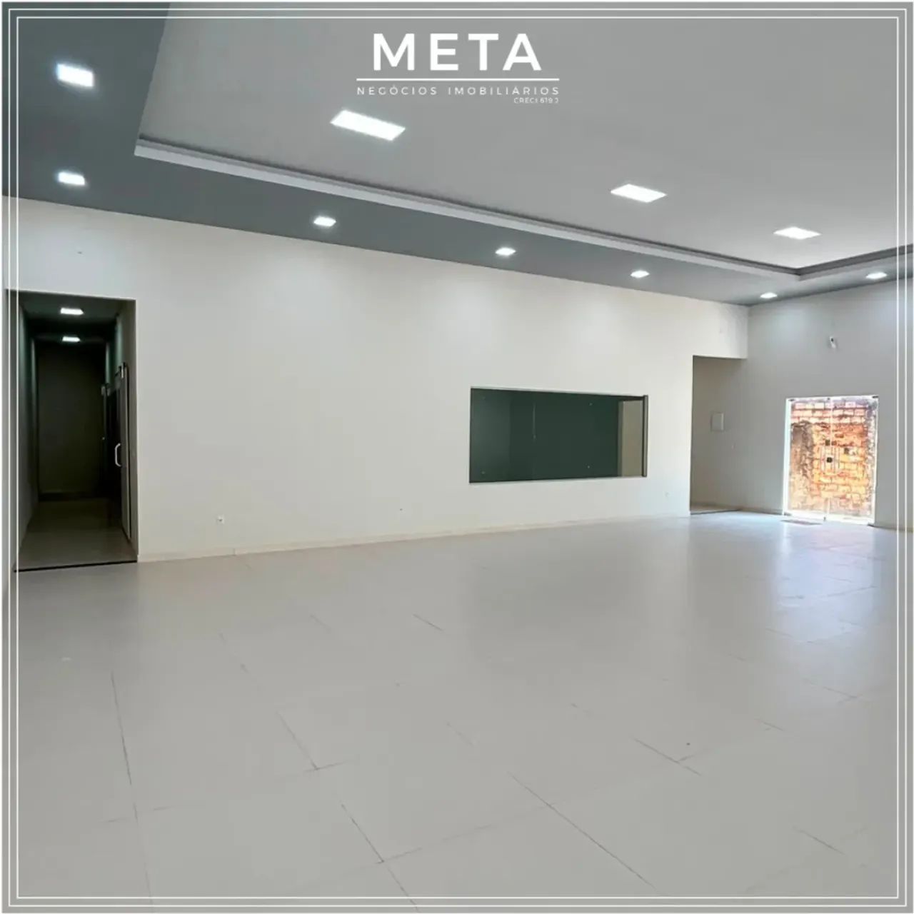 ALUGA-SE EXCELENTE IMÓVEL COMERCIAL NO BAIRRO BURITIS | AMPLO E PRONTO PARA SUA EMPRESA - Foto 4