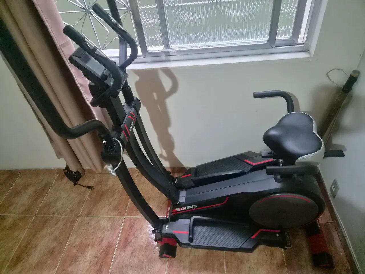 Bicicleta ergometrica 2 em 1