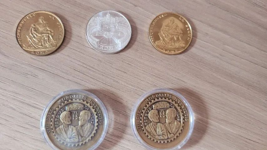 Kit  medalhas Vaticano - Foto 2