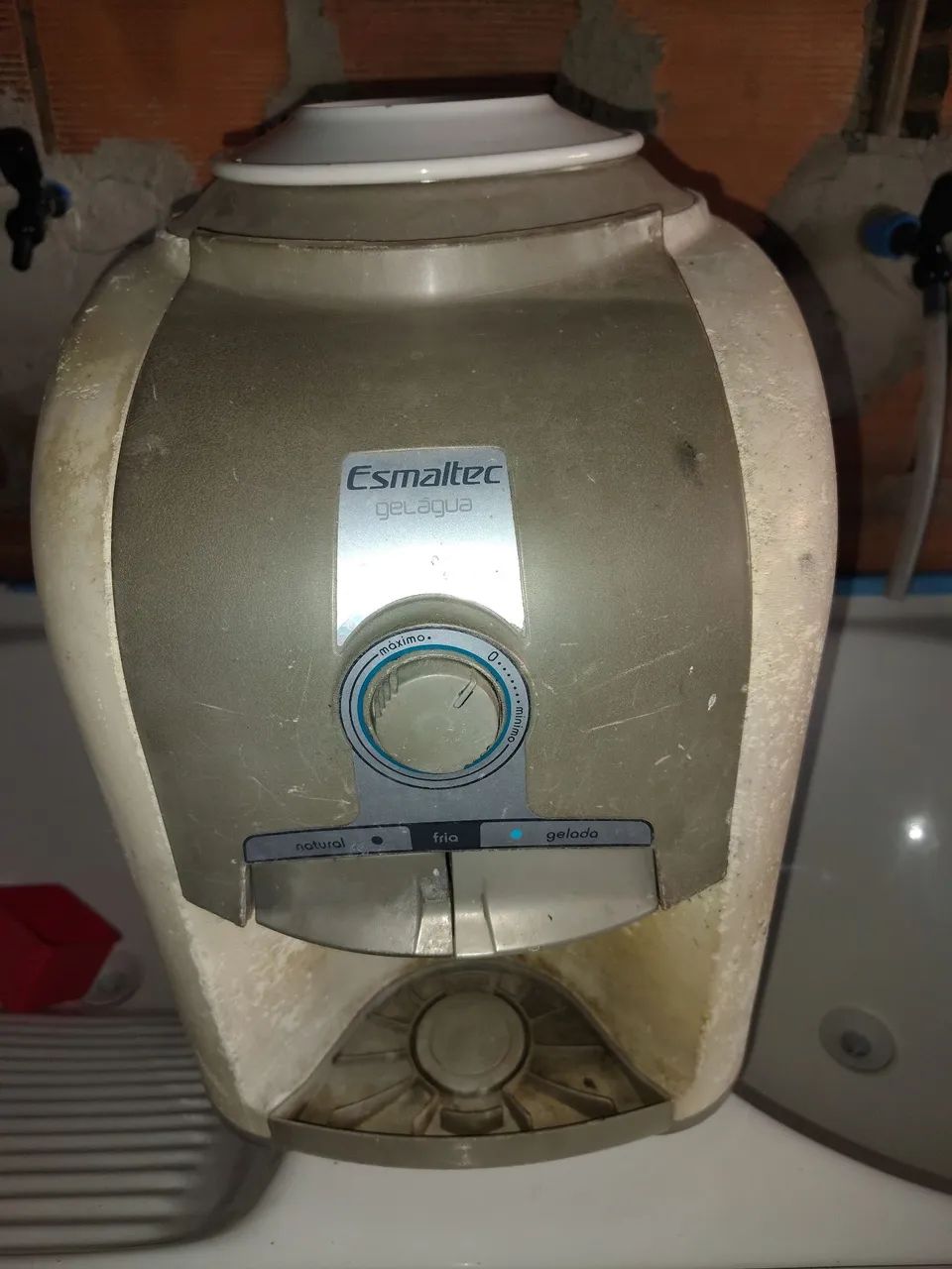 Gelagua  esmalte