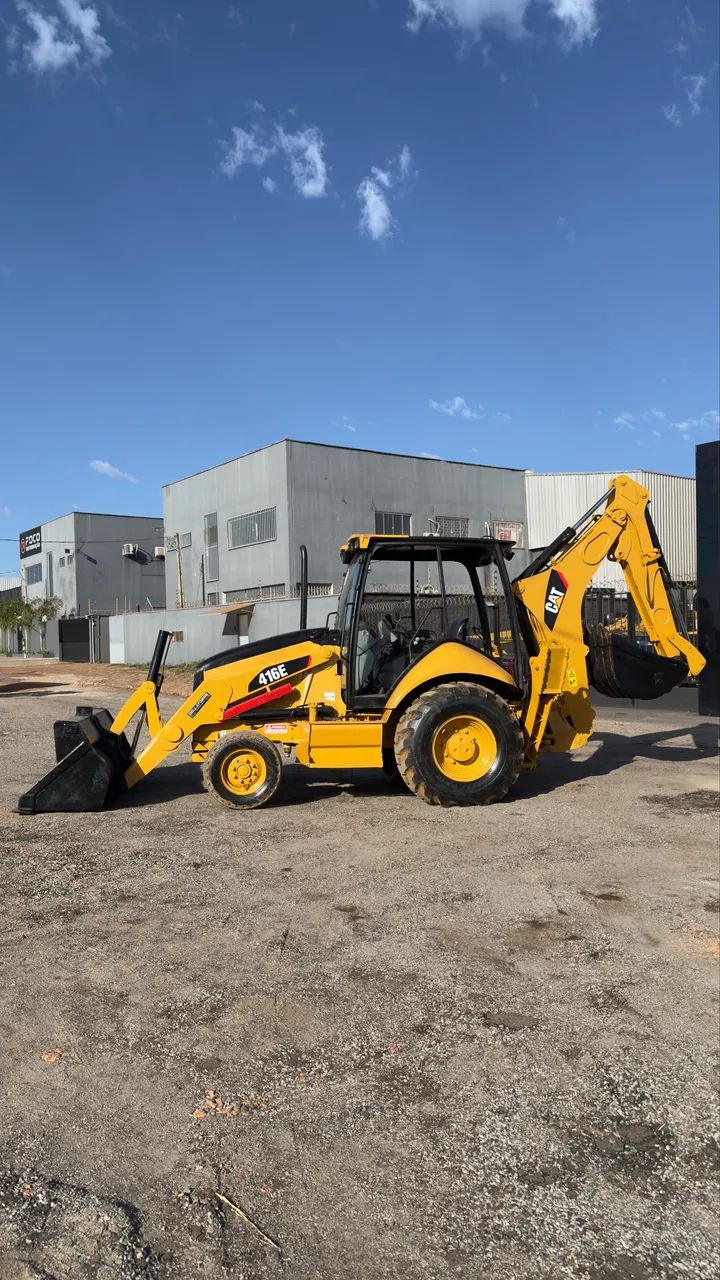 RETROESCAVADEIRA CATERPILLAR 416E 2008 MOTOR NOVO PRONTA PARA TRABALHAR - Foto 2