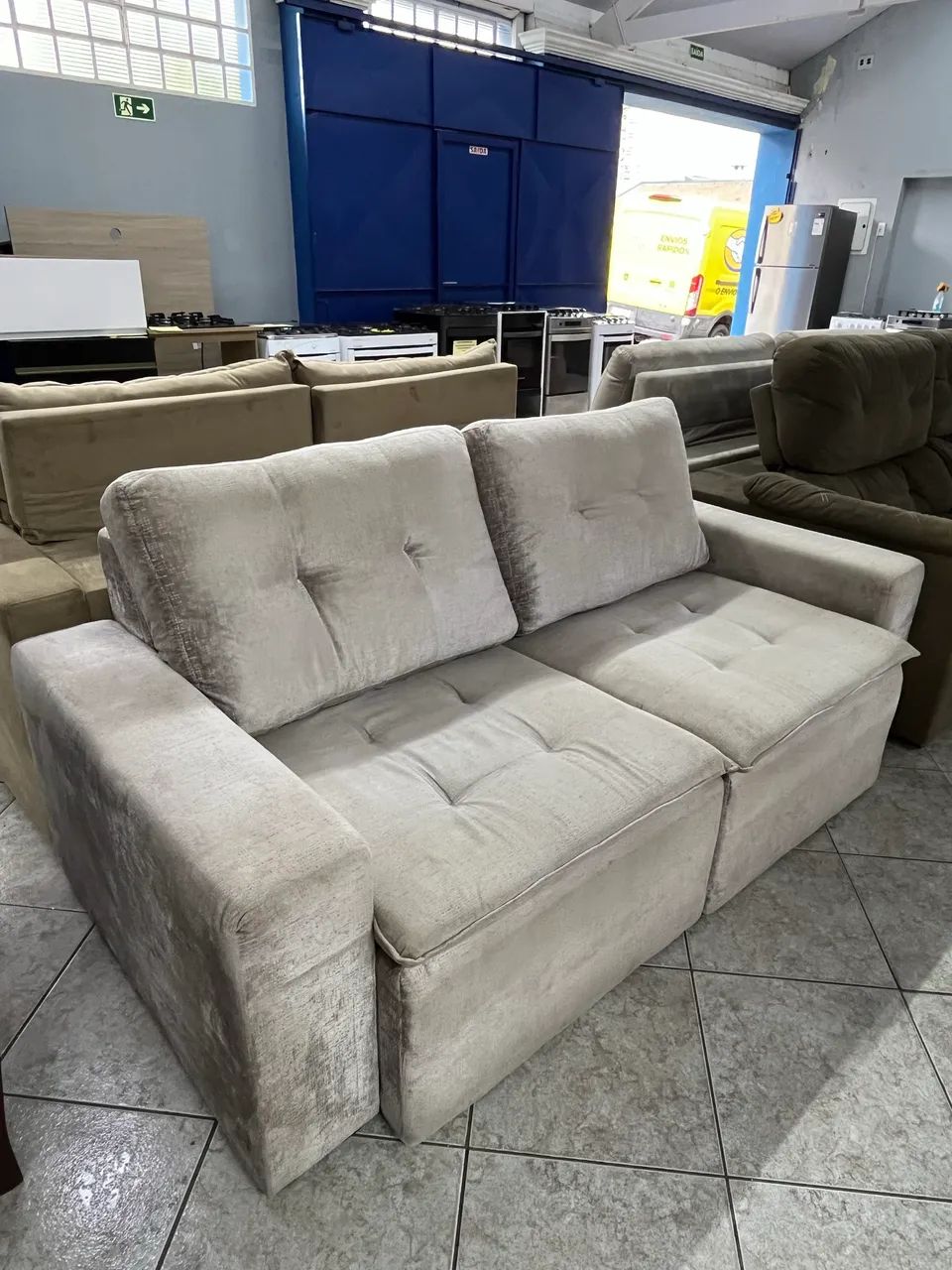 Sofá Retrátil 