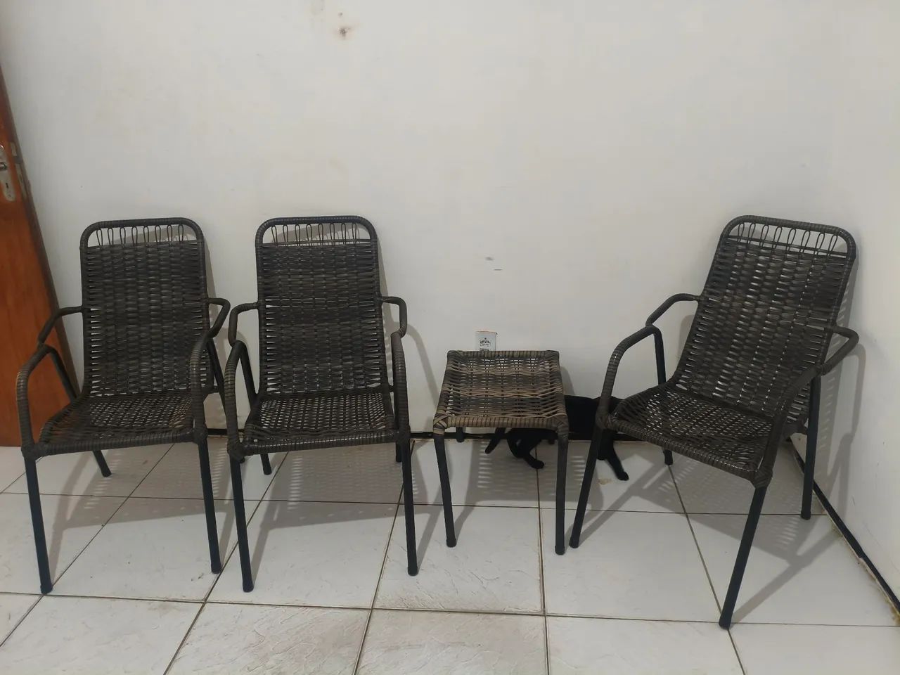 CONJUNTO 4 CADEIRAS E MESA
