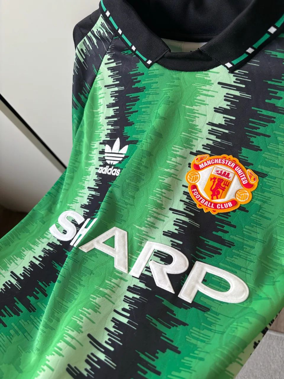 Camisa Manchester United Sharp Goleiro Retrô Adidas Original - Foto 4