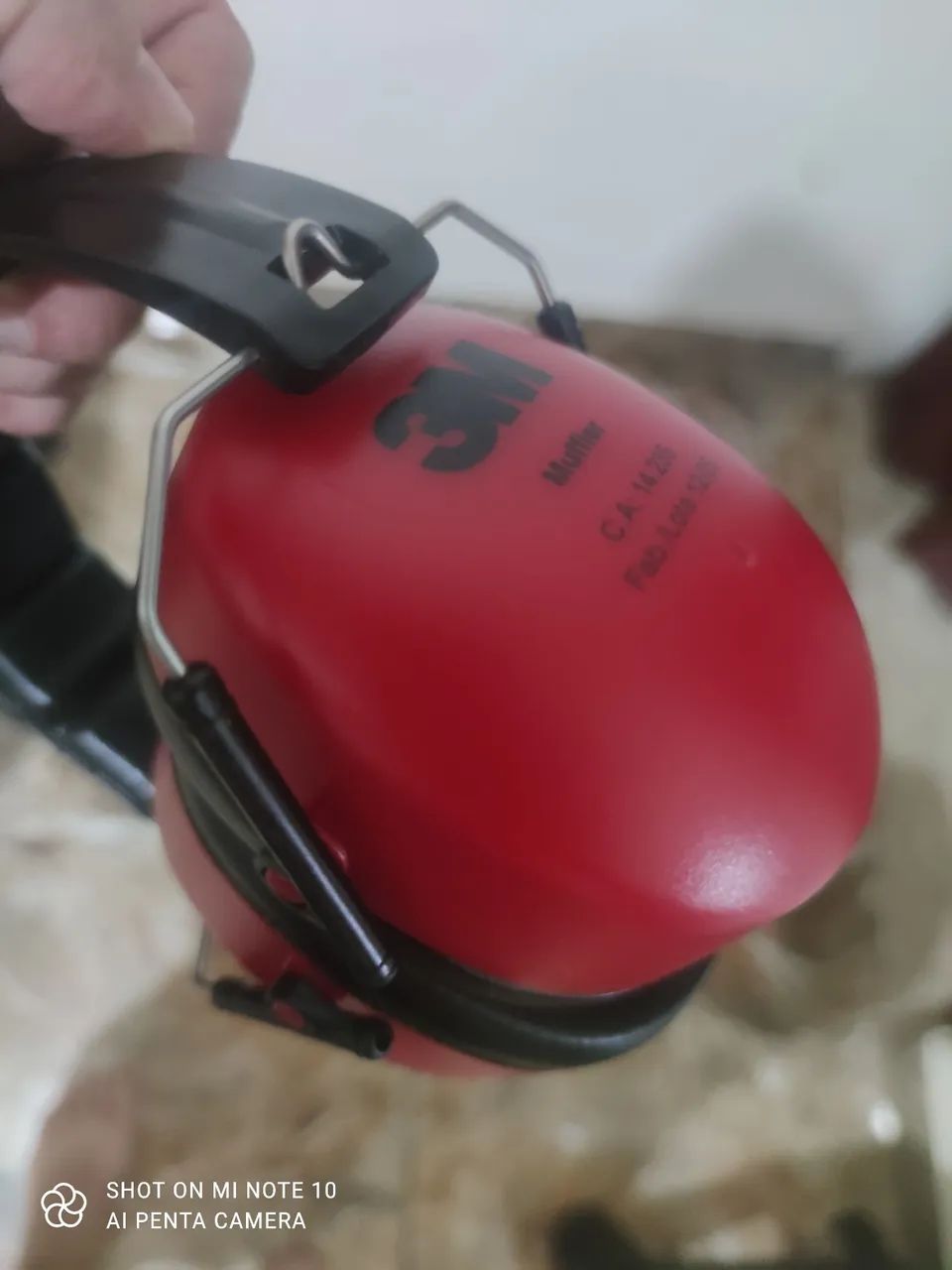 E.p.i abafador de ruído 3m e óculos de proteção total