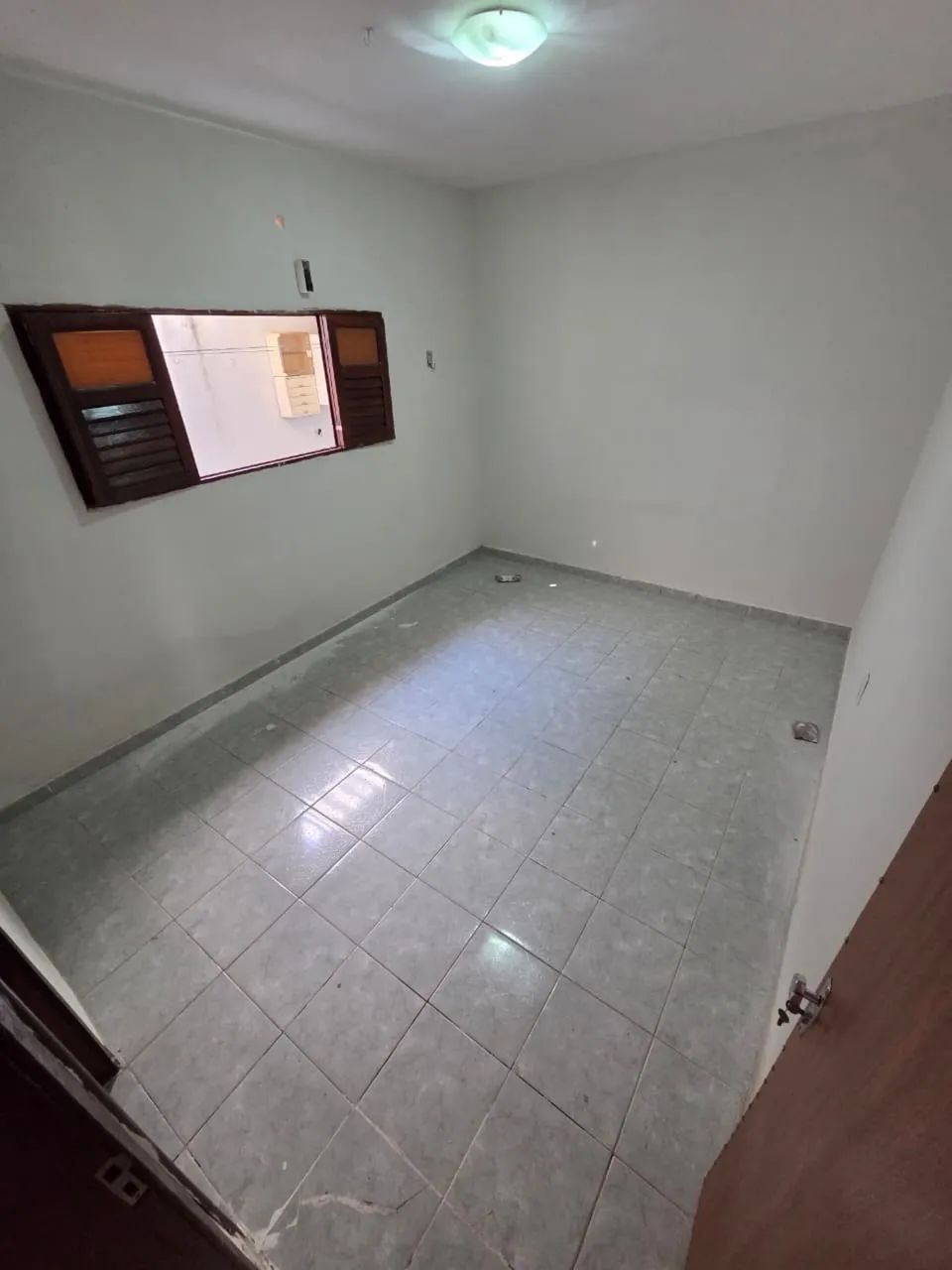 Vendo casa ampla, 04 quartos em Patos - PB, no Bairro da Maternidade. - Foto 3