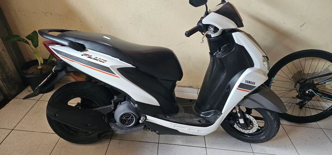 Yamaha fluo  - Foto 2