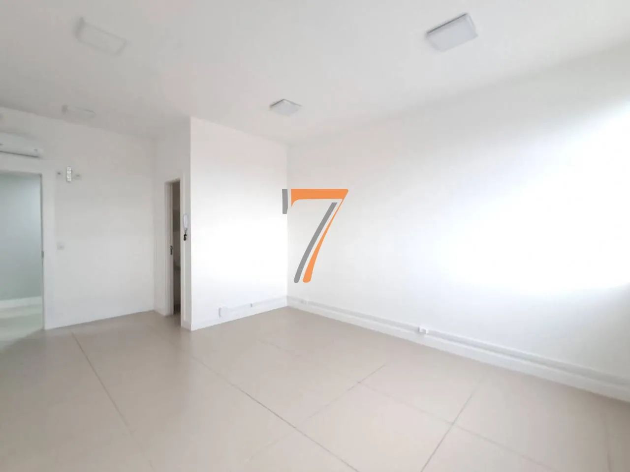 Sala para alugar, 25 m² por R$ 2.942,20/mês - Canto - Florianópolis/SC - Foto 5