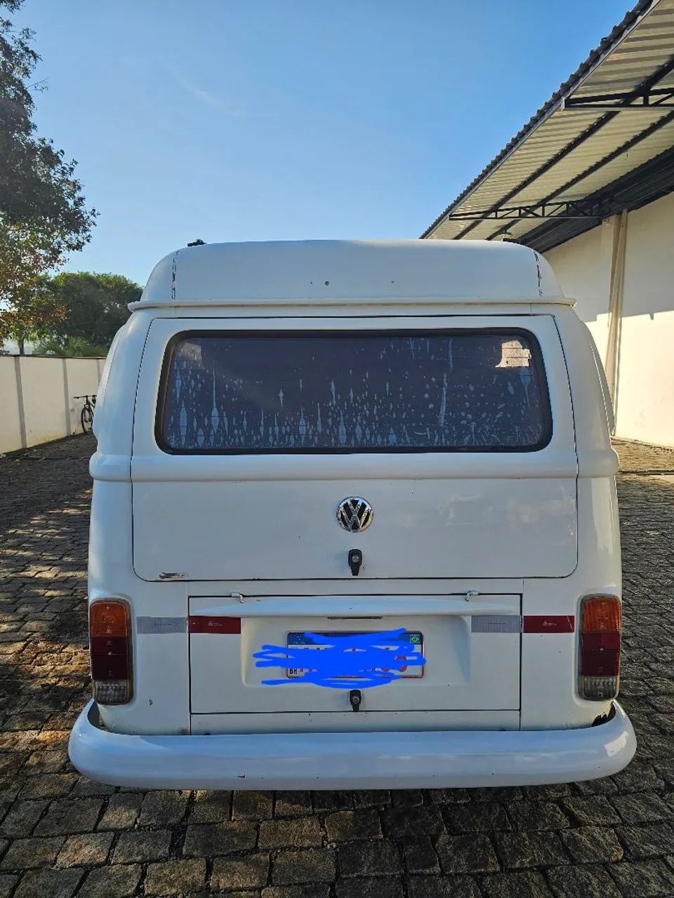Volkswagem Kombi Standerd 1 MI 1.4 Total Flex 8V 2011 - Foto 2