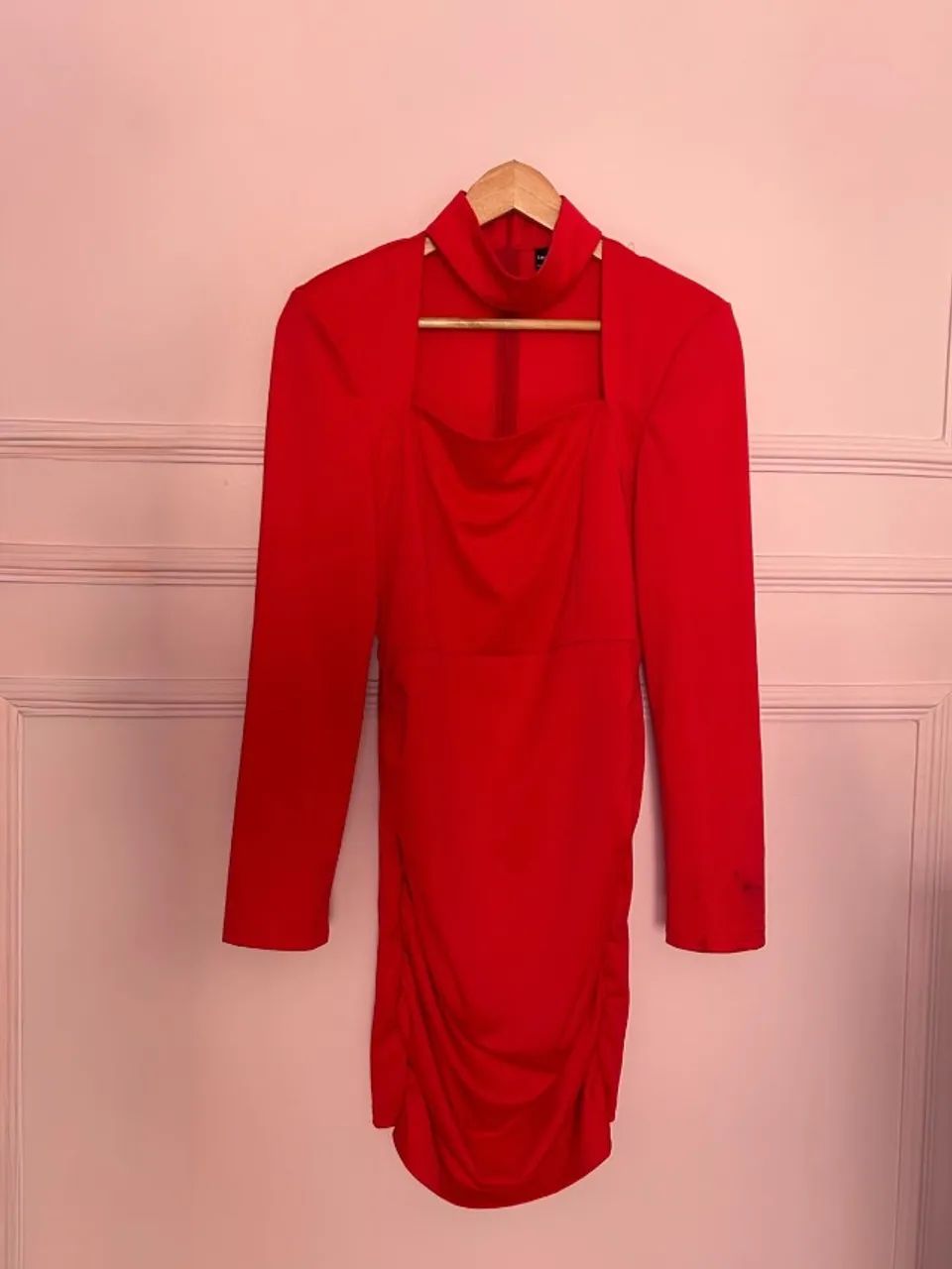 vestido vermelho curto