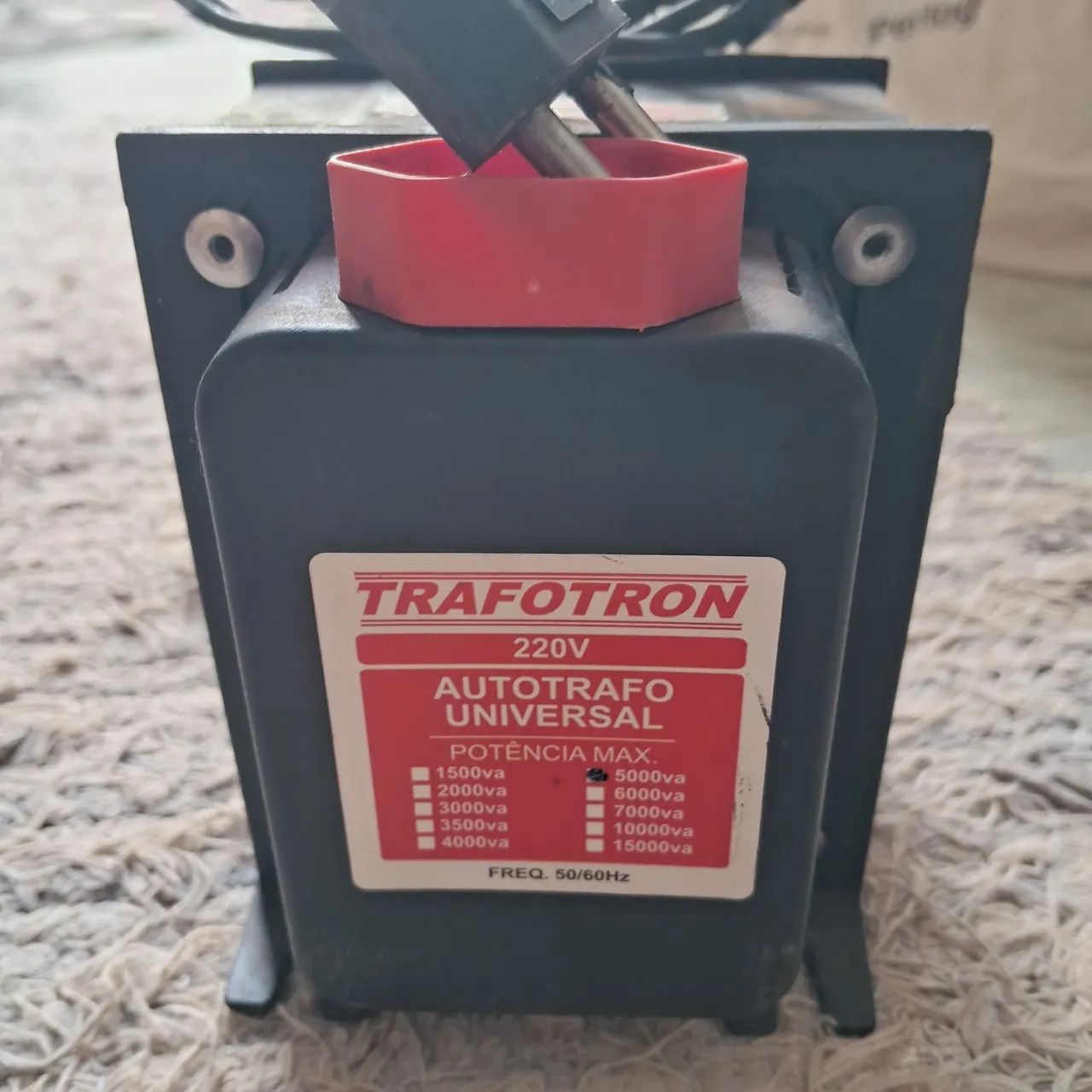 Transformador 127v - 220v 