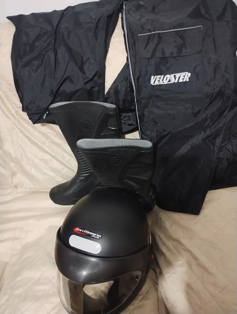  Motociclista novo e capacete usado 2 vezes - Foto 3
