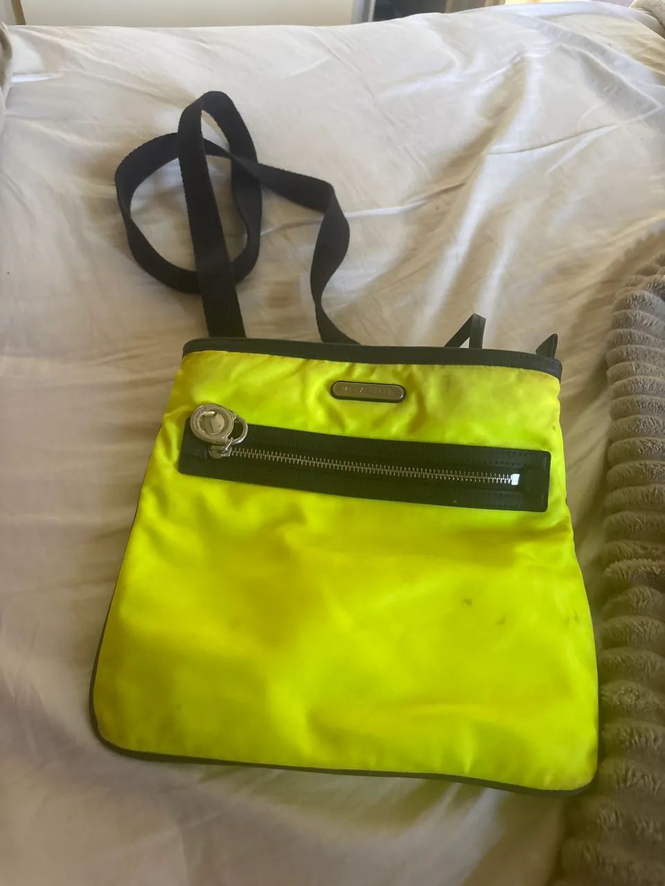 Bolsa Michael Kors R$ 69,90! Baixou! 