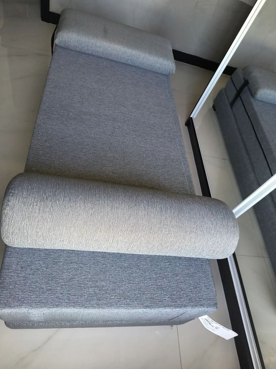 Sofá cama casal linho cinza perfeito estado  - Foto 2