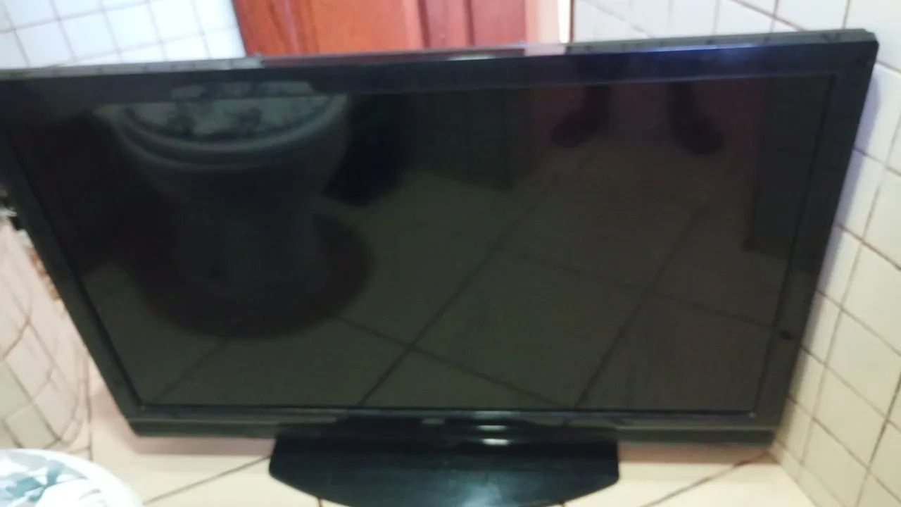 Vendo tv com defeito  - Foto 2