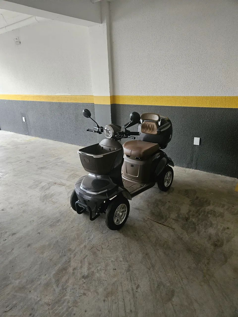 Quadriciclo elétrico adulto Veego