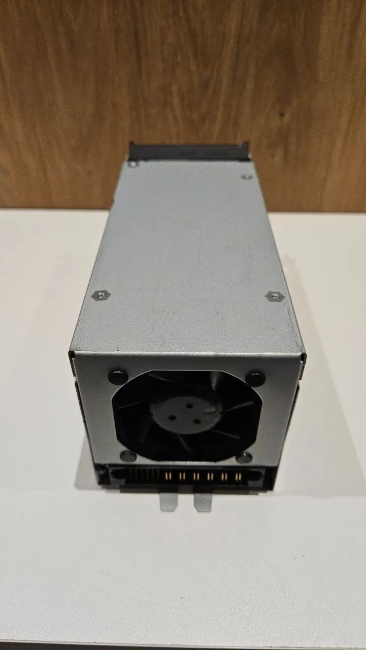 Par de Fontes Dell 675W FD732 DPS-650BB A PowerEdge - Foto 4