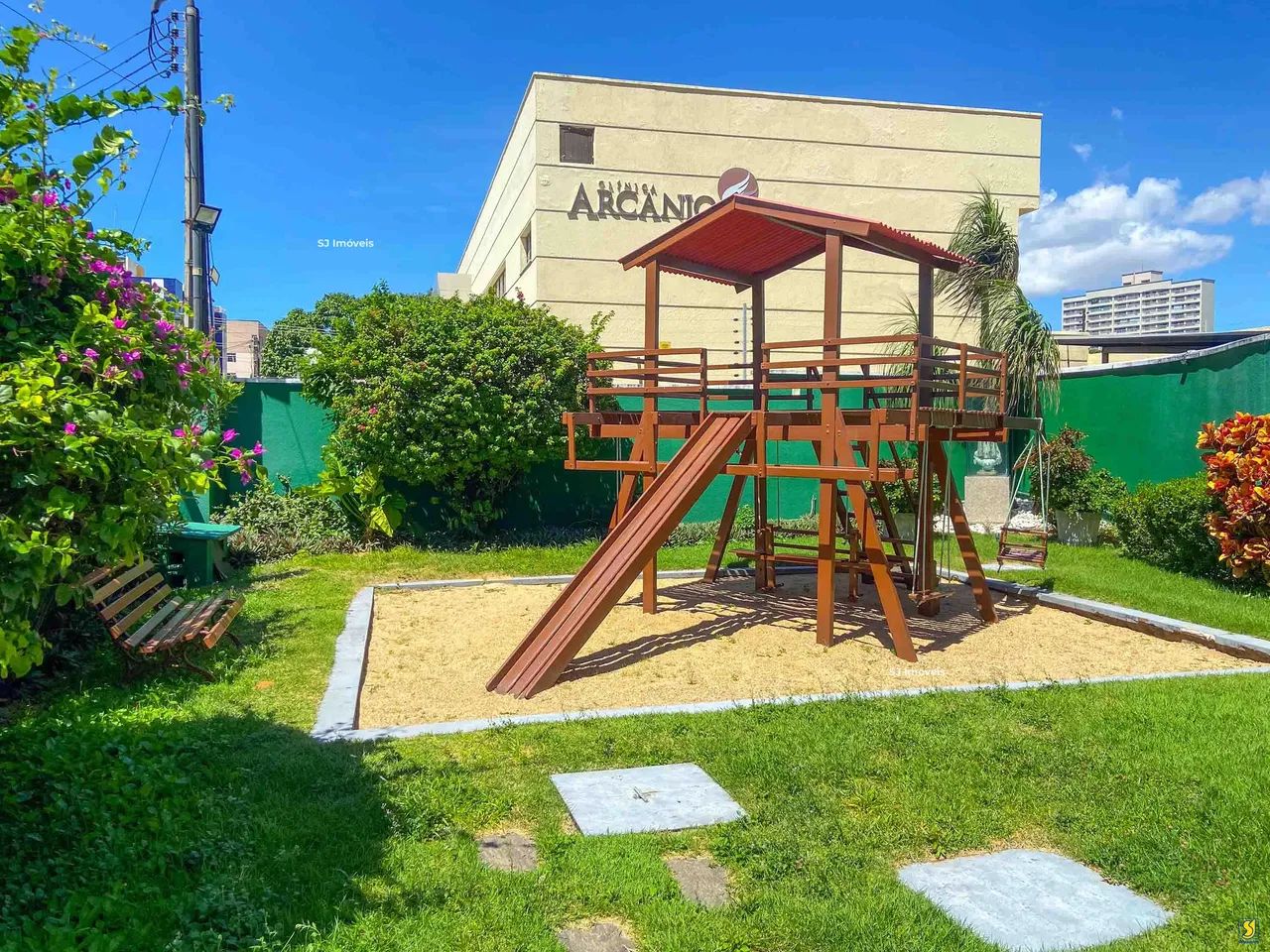 Apartamento com 1 suíte, 2 vagas e varanda no Bairro de Fátima - Foto 2