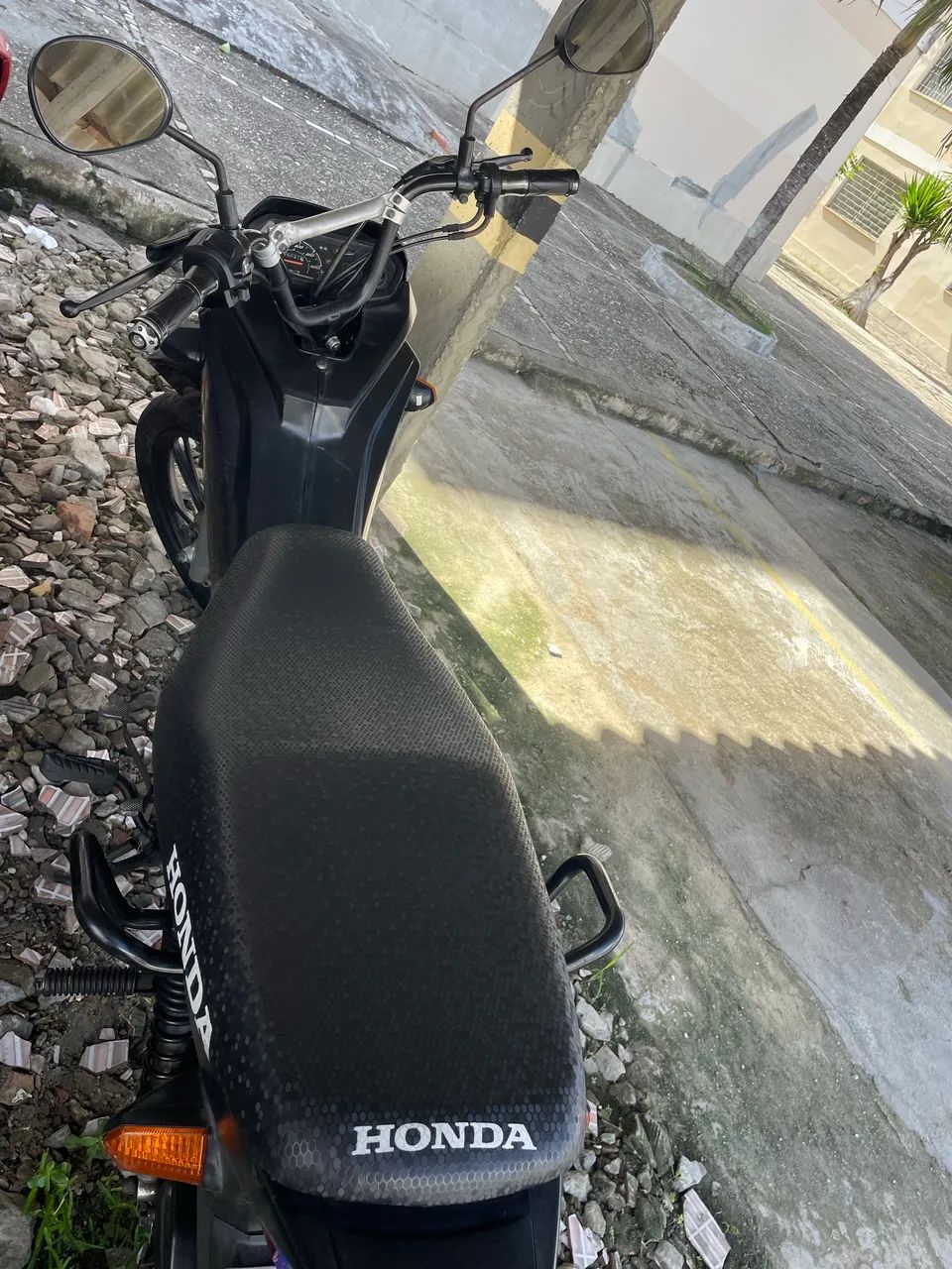 Honda Pop 100 - 2021 - Conservada - Foto 5