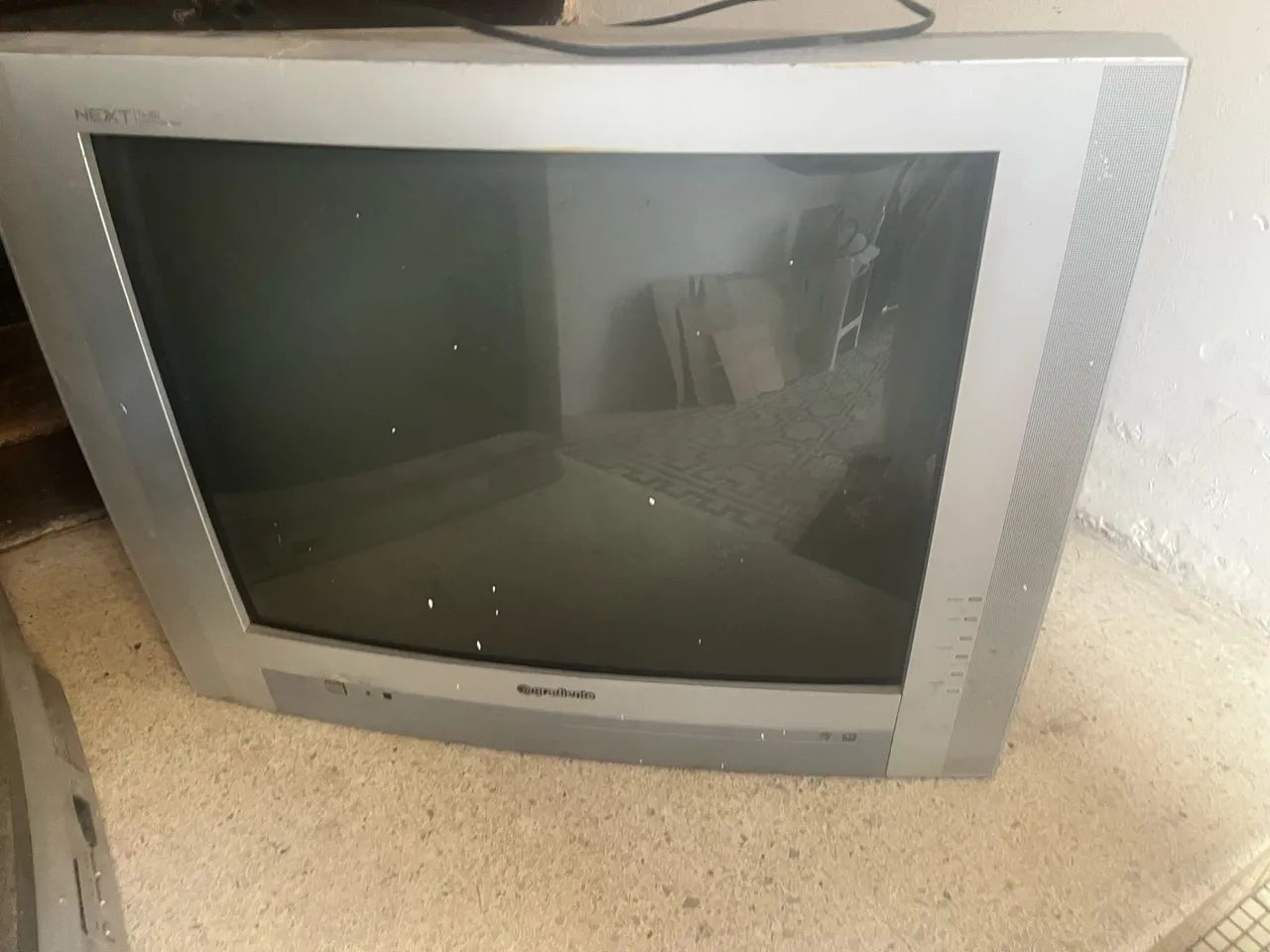 Televisão antiga - Foto 2