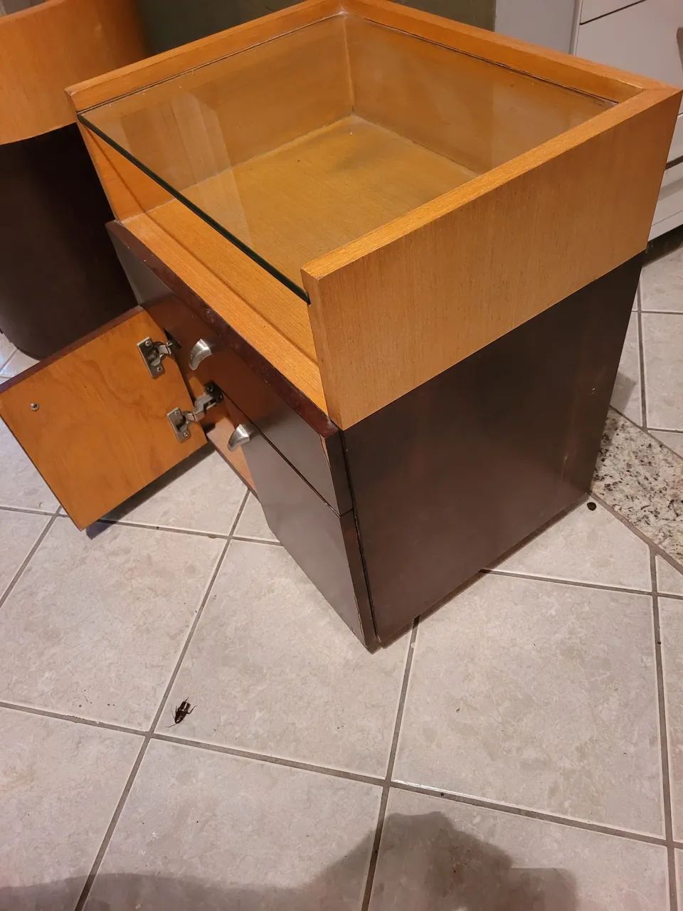 Criado mesa de cabeceira usado  - Foto 2