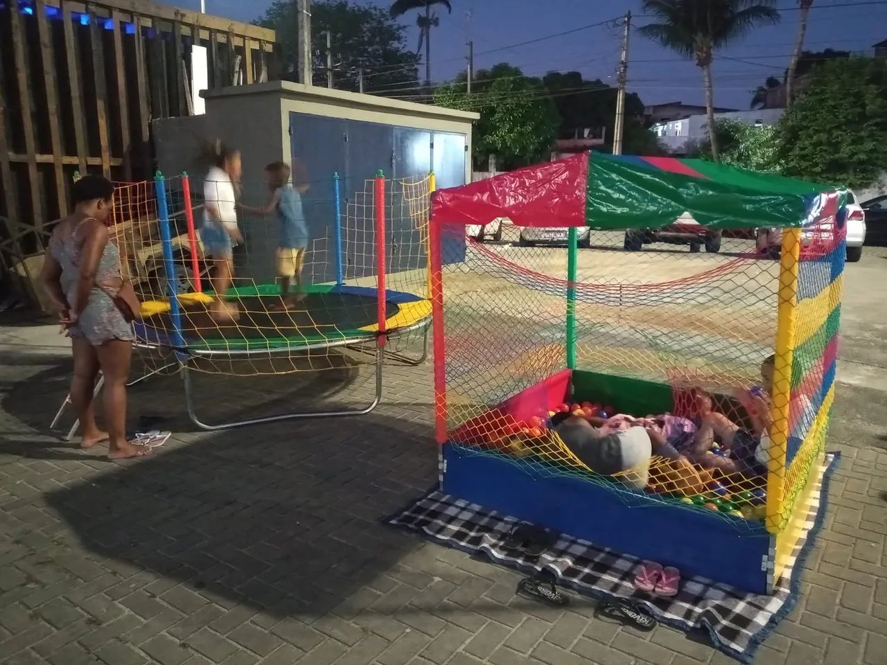 Pula pula e piscina de bolinha  - Foto 3
