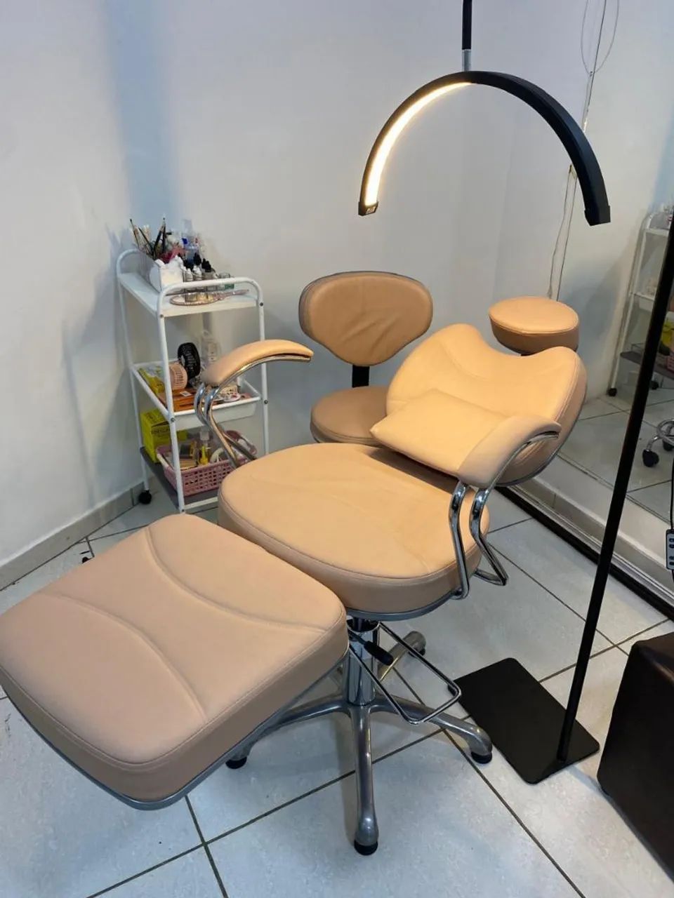 Chair for Beauty Proficiency